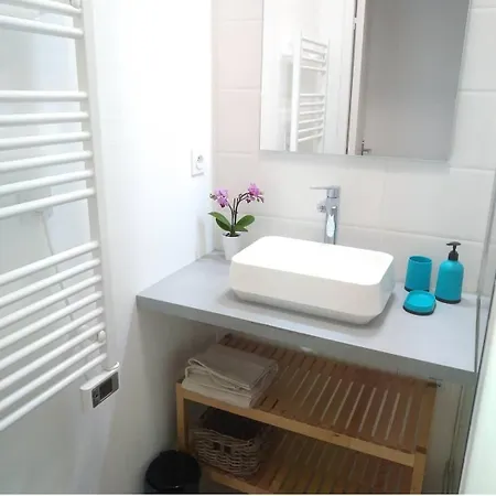 Colocation Grand'riviere Avec Balcon Privatunterkunft *